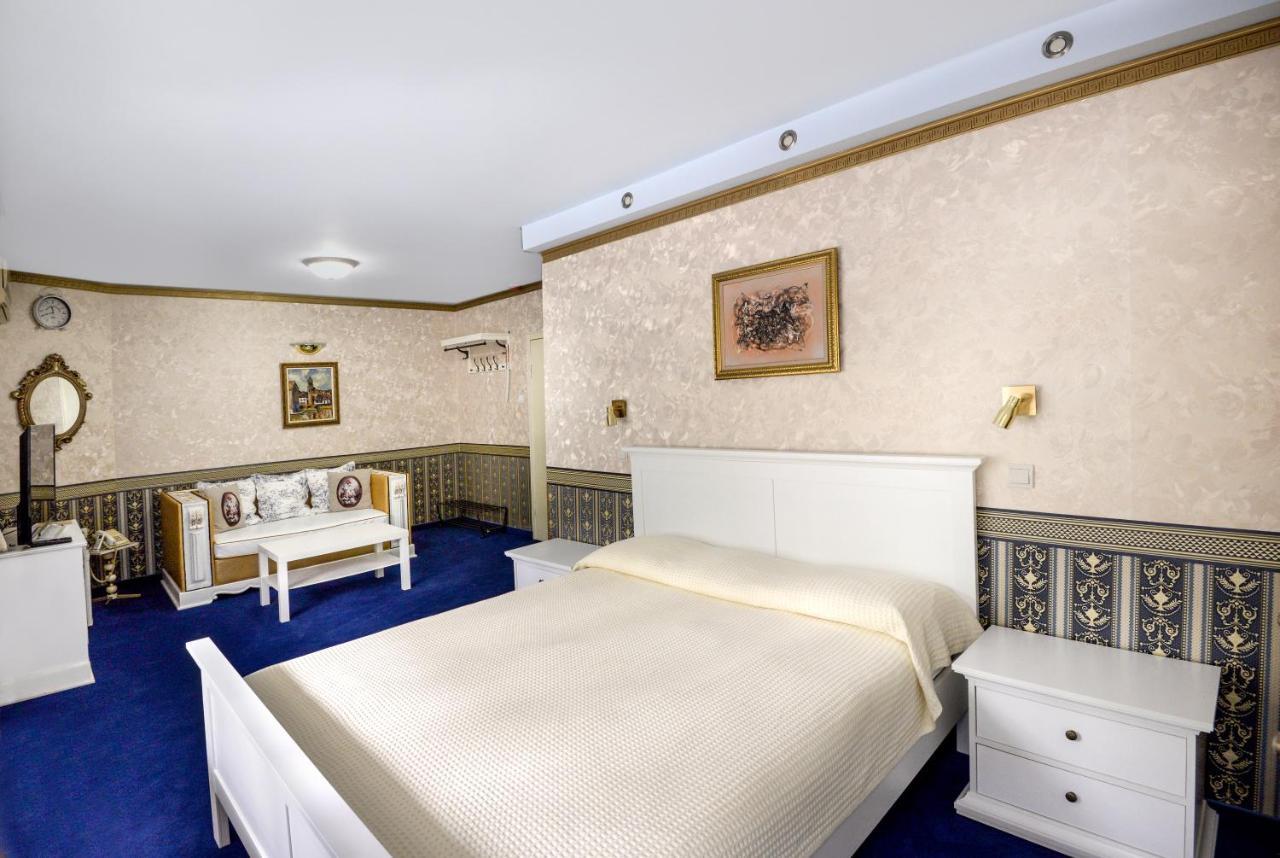 Hotel Sveti Nikola Boyana - Free Parking Sofia Buitenkant foto